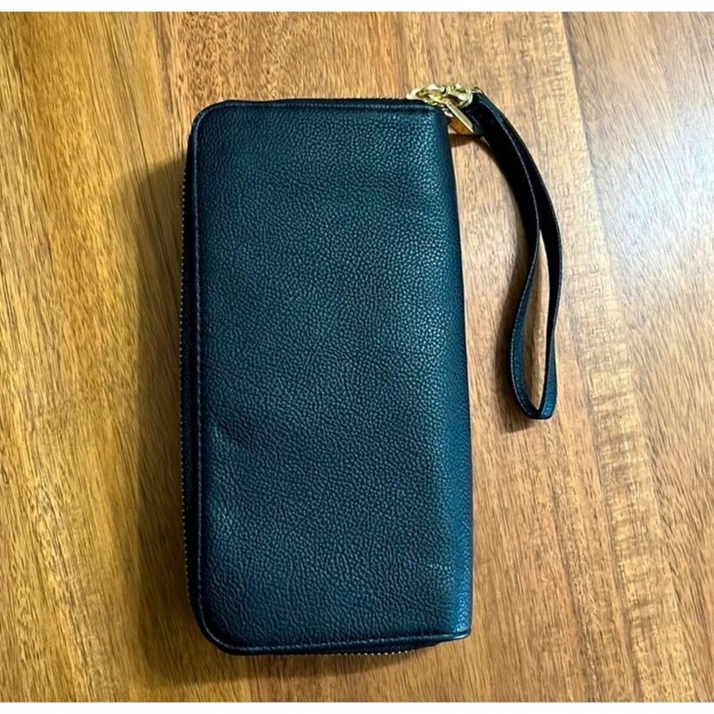 Pebbled Black Wristlet Clutch Wallet Faux Leather Casual